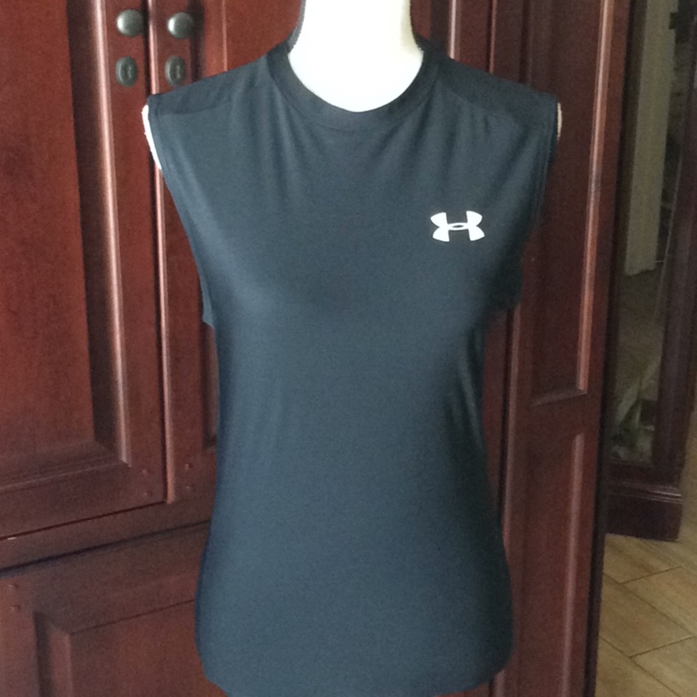 Under Armour heatgear muscle shirt L